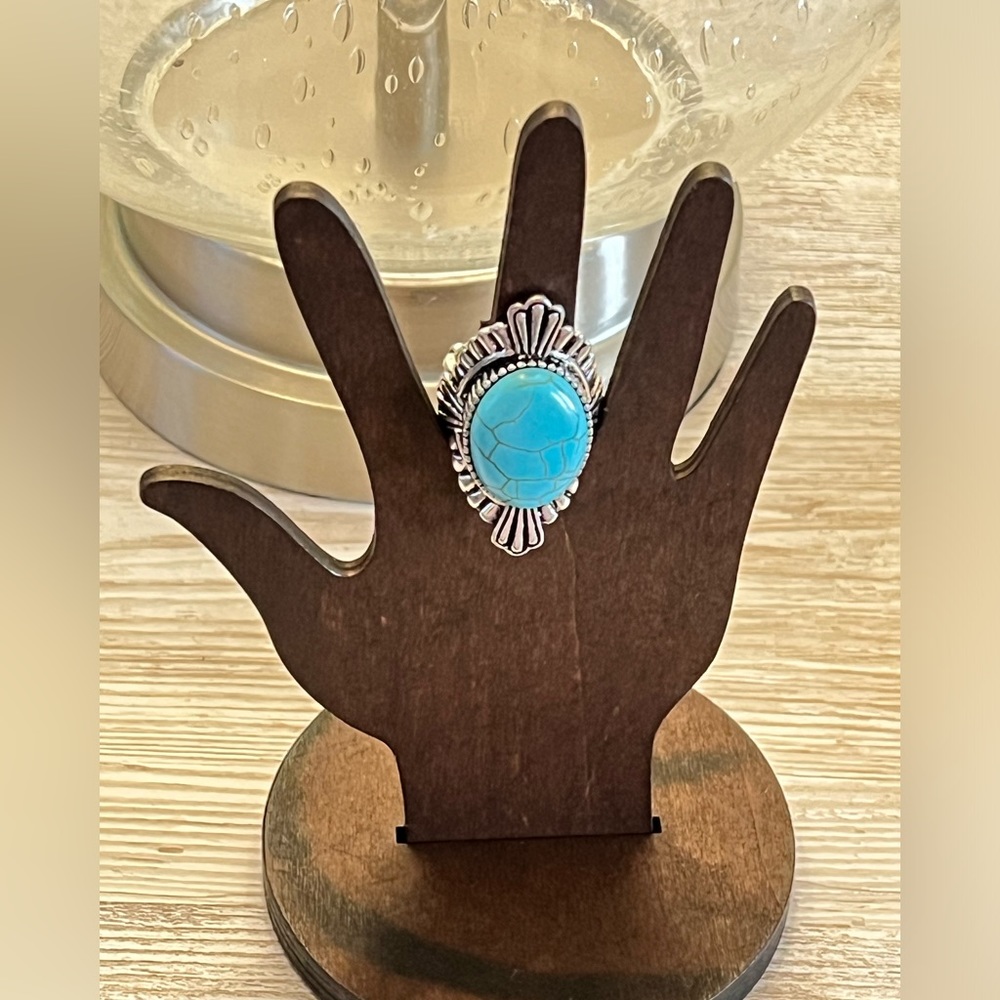 Turquoise Blue Oval Stone  Ring - Picture 3 of 5